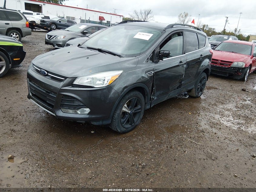 Vin: 1fmcu0gx8guc74226, lot: 46883713, ford escape se 20162
