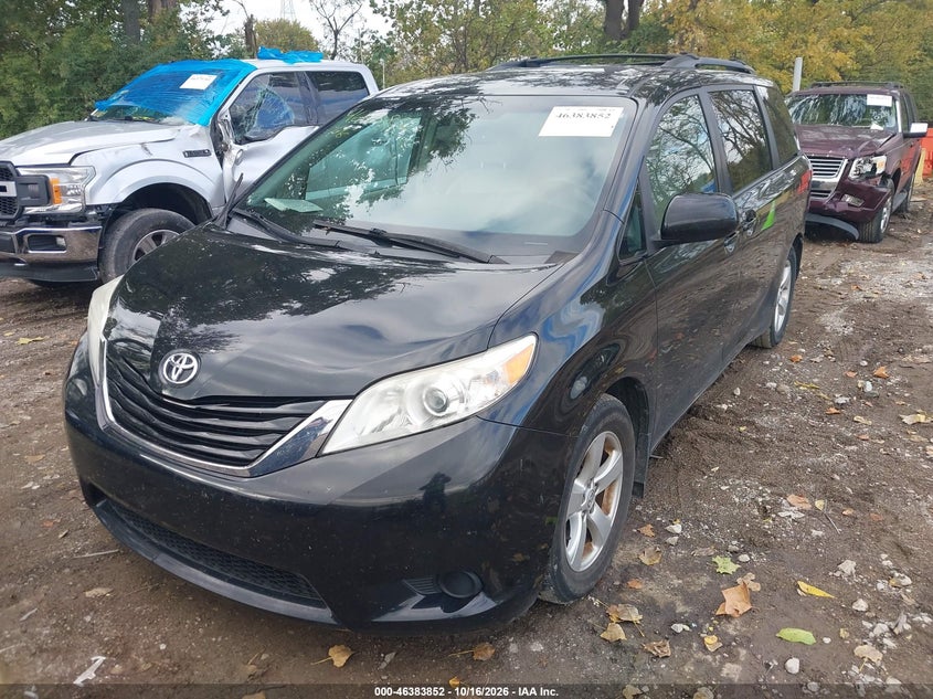 Vin: 5tdkk3dc4gs733443, lot: 46884199, toyota sienna le 8 passenger 20162