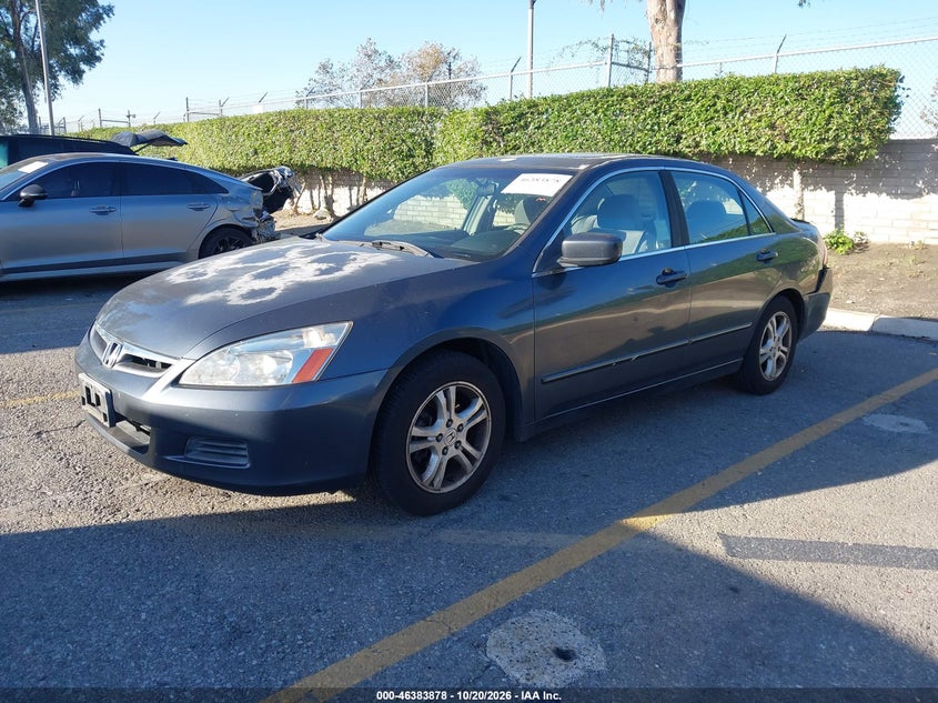 2006 Honda Accord 2.4 Ex, Удар сзади, IAAI, VIN JHMCM56726C004138 — фото 2