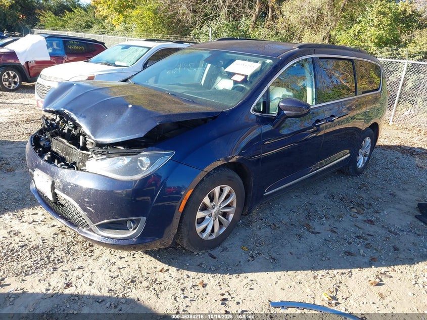 Vin: 2c4rc1bg8hr821329, lot: 46884564, chrysler pacifica touring-l 20172