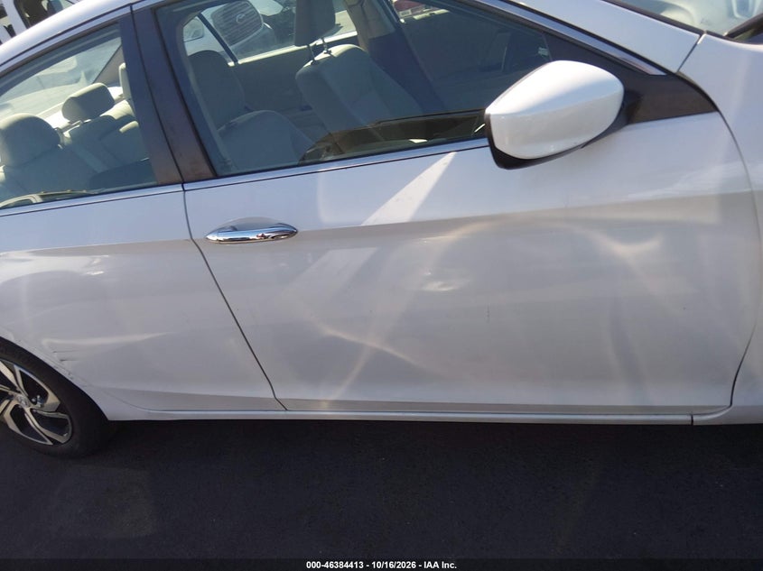 2017 HONDA ACCORD LX · Фото 13