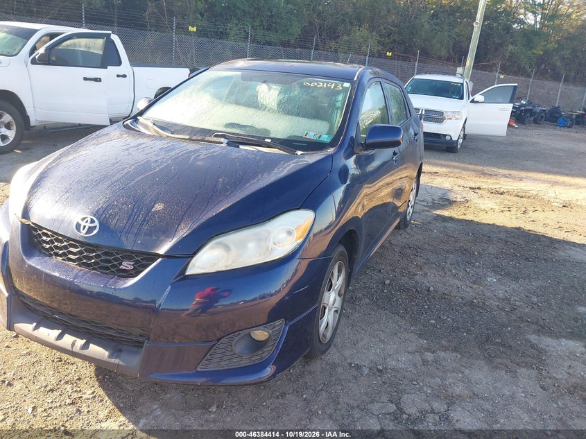 2009 TOYOTA MATRIX S · Фото 2