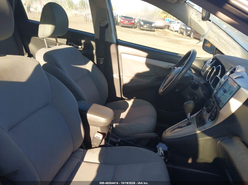 2009 TOYOTA MATRIX S · Фото 5