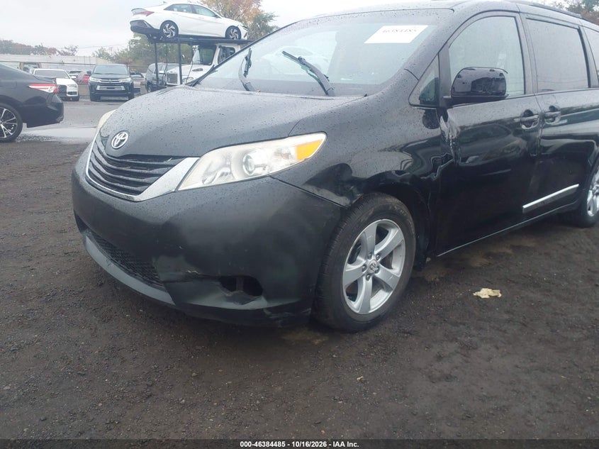 TOYOTA SIENNA 2017 VIN 5TDKZ3DC6HS895295