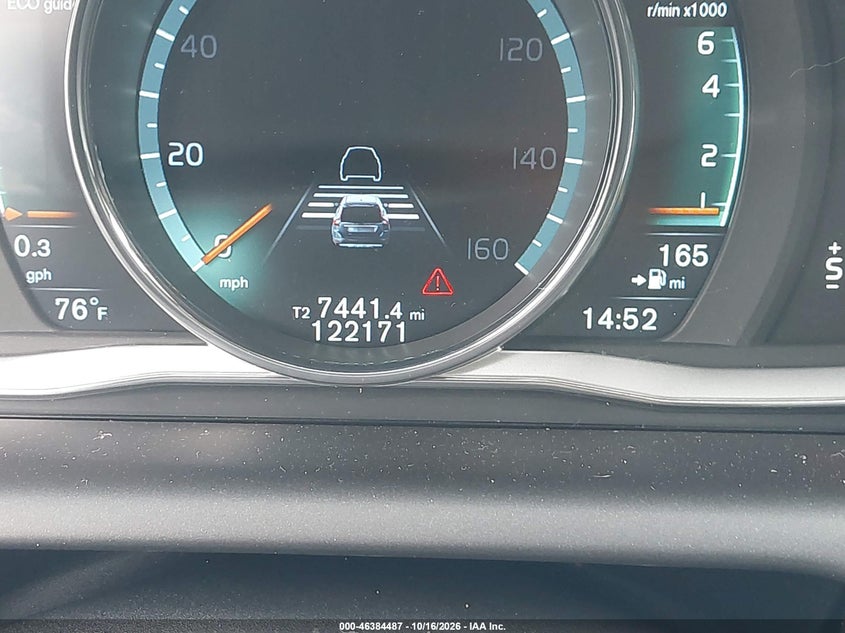VOLVO XC60 - zdjęcie 15