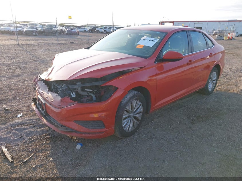 2019 Volkswagen Jetta 1.4T R-Line/1.4T S/1.4T Se, Повреждение двигателя, IAAI, VIN 3VWCB7BU9KM189776 — фото 2