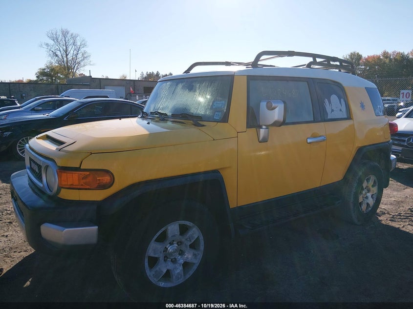 2007 Toyota Fj Cruiser, Normal Wear & Tear, IAAI, VIN JTEBU11F670061400 — photo 2