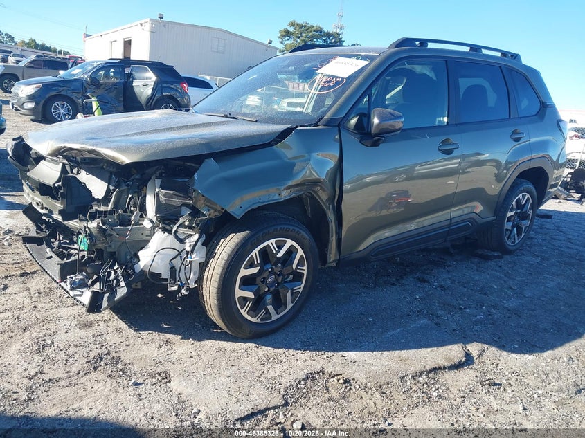 2025 Subaru Forester Premium, Повреждение двигателя, IAAI, VIN JF2SLDDC1SH461970 — фото 2