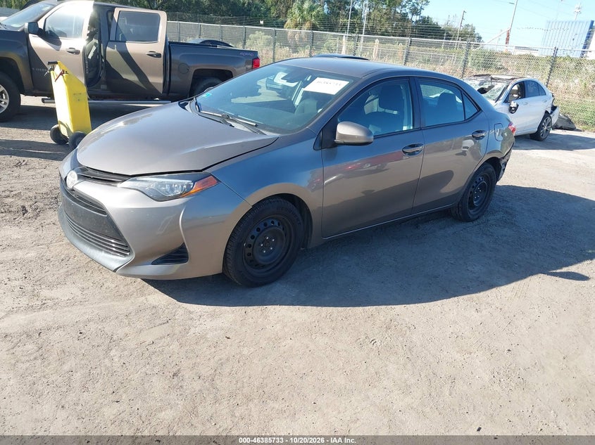 2019 Toyota Corolla Le, Rear, IAAI, VIN 2T1BURHE9KC161960 — photo 2