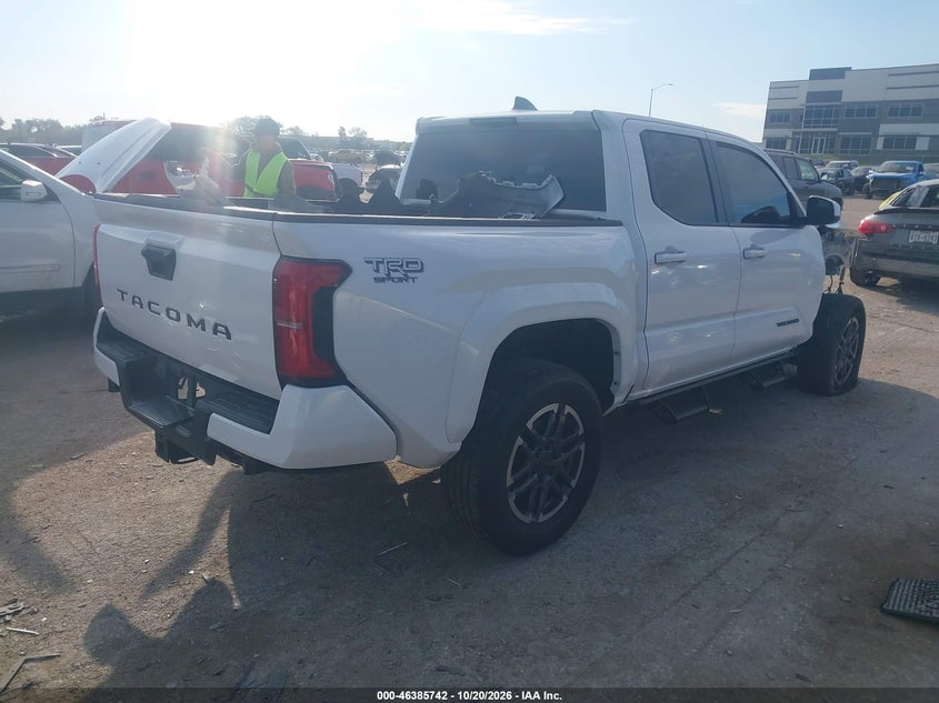 Vin: 3tmkb5fn7rm000235, lot: 46886089, toyota tacoma trd sport 20244