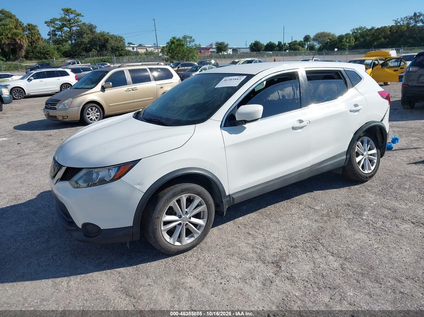 Vin: jn1bj1cp5jw188729, lot: 46886232, nissan rogue sport s 20182