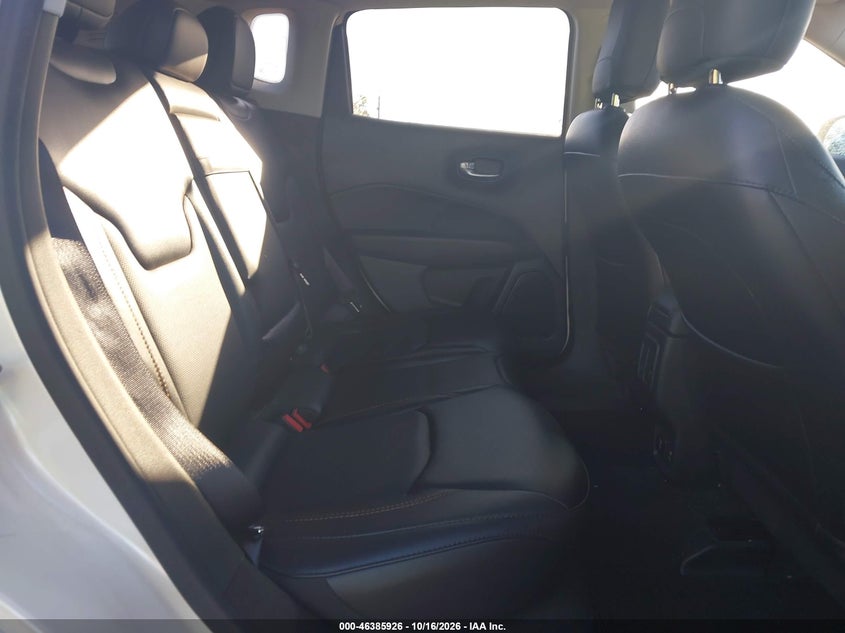 2018 JEEP COMPASS LIMITED FWD · Фото 8