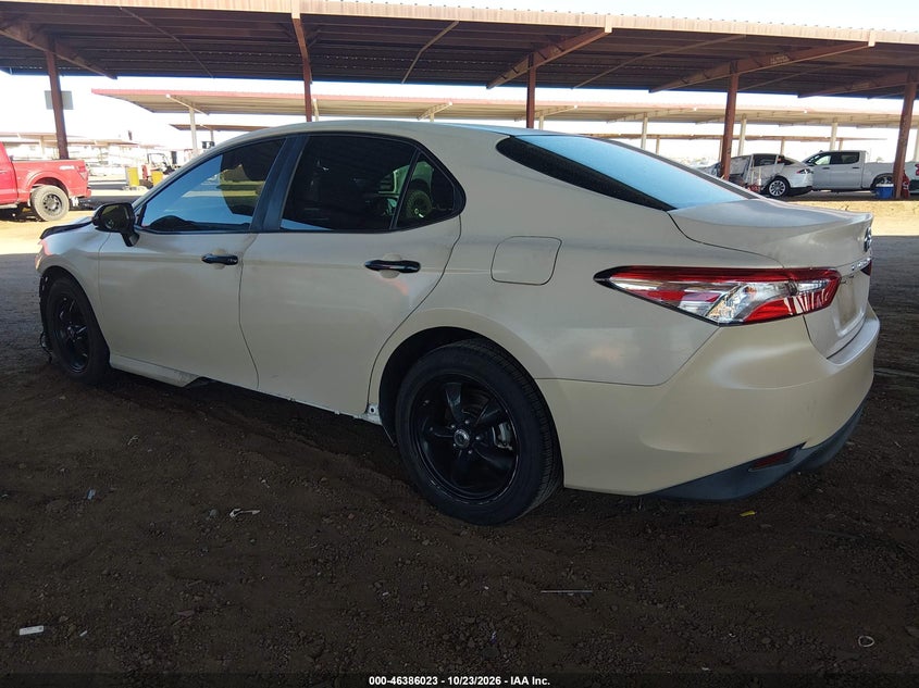 Vin: 4t1b31hkxju001304, lot: 46886370, toyota camry hybrid le 20183