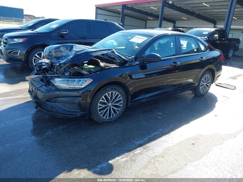 2019 Volkswagen Jetta 1.4T R-Line/1.4T S/1.4T Se, Engine Damage, IAAI, VIN 3VWC57BU2KM134819 — photo 2