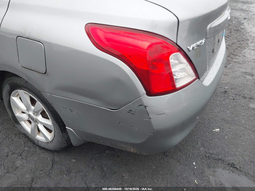 2012 NISSAN VERSA 1.6 SL · Фото 12