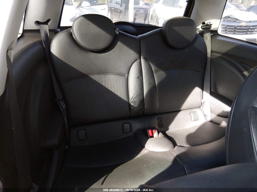 2007 MINI COOPER S · Photo 8