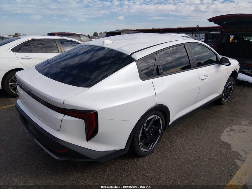 Vin: 3kpfu4de8te263313, lot: 46887032, kia k4 ex 20264