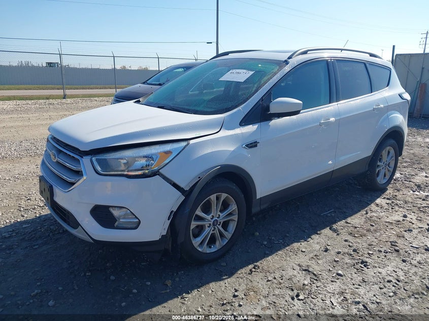 Vin: 1fmcu9gd7juc40781, lot: 46887084, ford escape se 20182