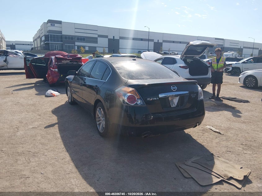 Vin: 1n4bl2ap6cc136973, lot: 46887092, nissan altima 3.5 sr 20123