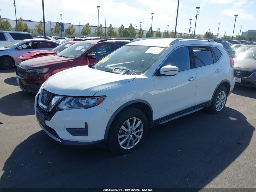 Vin: jn8at2mv6lw105371, lot: 46887098, nissan rogue sv intelligent awd 20202
