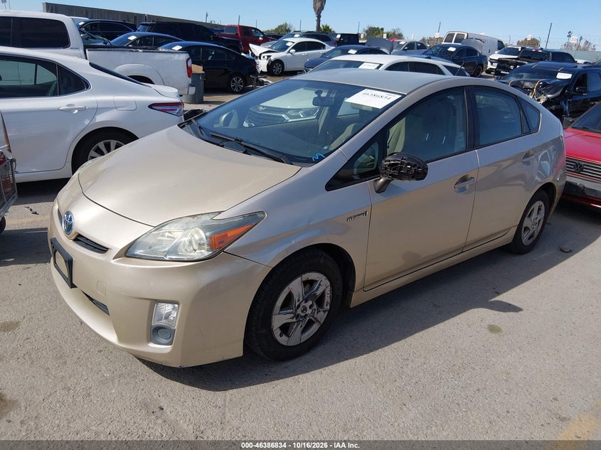 2010 Toyota Prius Iii, Left Front, IAAI, VIN JTDKN3DU7A0087289 — photo 2