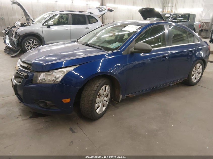 2012 Chevrolet Cruze Ls, Left Side, IAAI, VIN 1G1PC5SH1C7120593 — photo 2