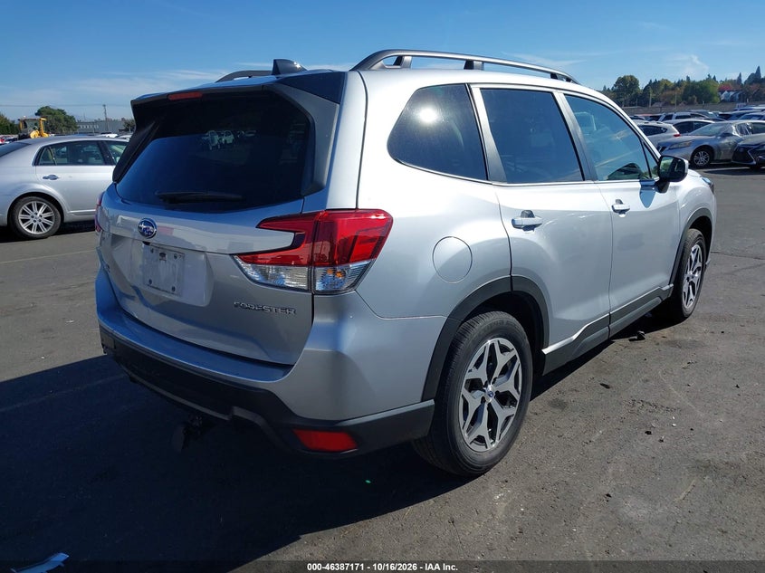 Vin: jf2skadcxrh462241, lot: 46887518, subaru forester premium 20244