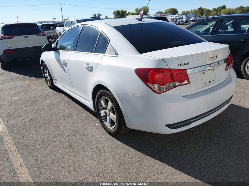 Vin: 1g1pc5sb4e7347677, lot: 46887634, chevrolet cruze 1lt auto 20143