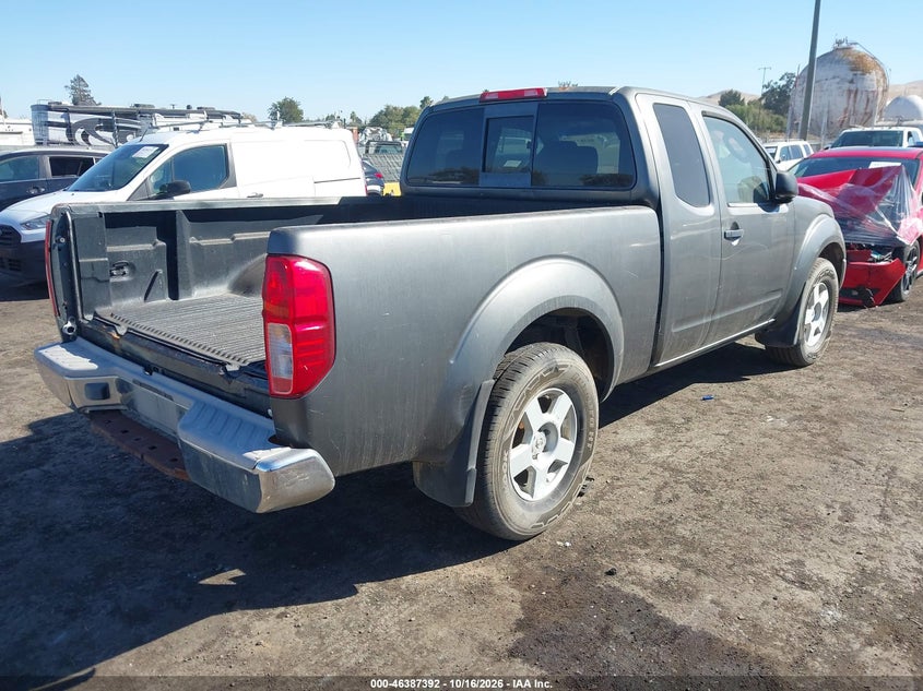 2005 NISSAN FRONTIER SE · Photo 4