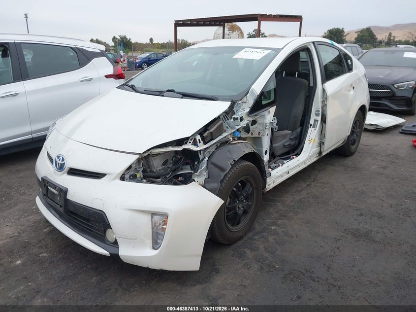 Vin: jtdkn3du7f0470690, lot: 46887760, toyota prius two 20152