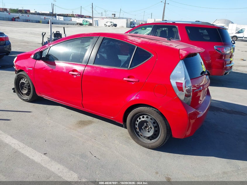 Vin: jtdkdtb37d1530777, lot: 46888198, toyota prius c two 20133