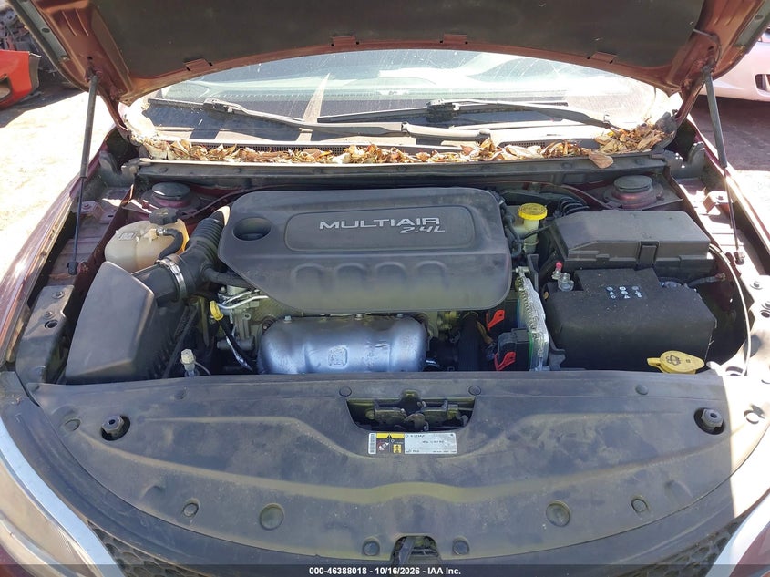 2015 CHRYSLER 200 LIMITED · Фото 10