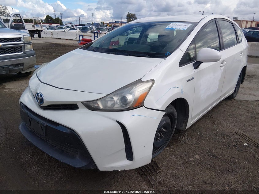 Vin: jtdzn3eu9hj065960, lot: 46888468, toyota prius v two 20172