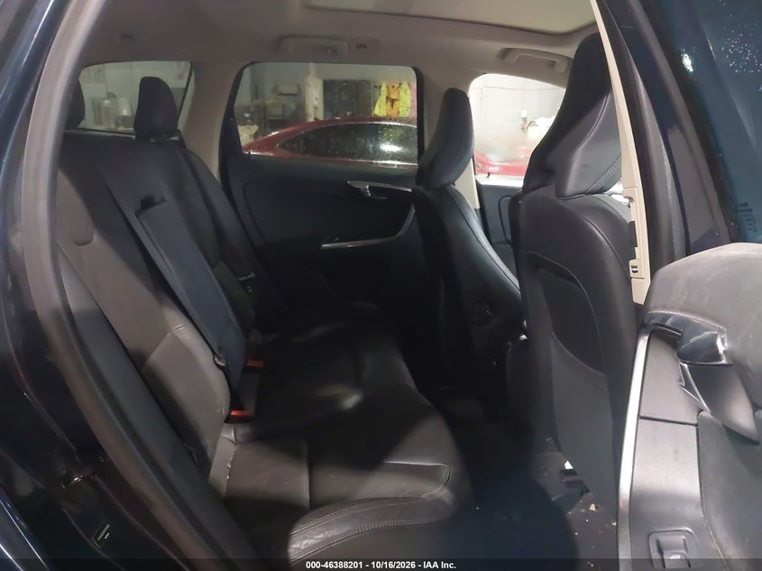 VOLVO XC60 2013 VIN YV4940DZ5D2405685