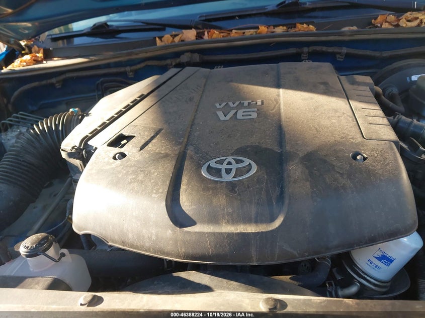 2011 TOYOTA TACOMA BASE V6 · Фото 10