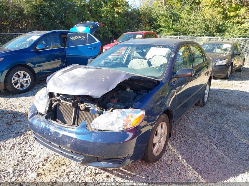 2004 Toyota Corolla Ce/Le, Левый бок, IAAI, VIN JTDBR32E742041048 — фото 2