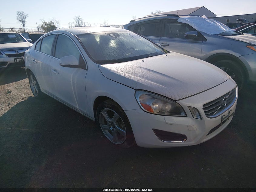 2013 Volvo S60 T5/T5 Platinum/T5 Premier/T5 Premier Plus