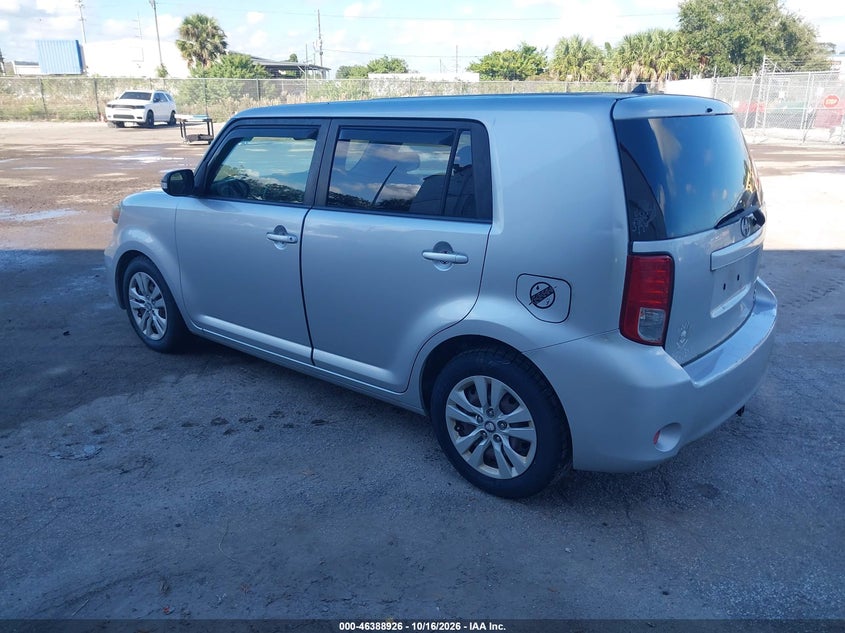 2012 SCION XB · Фото 3