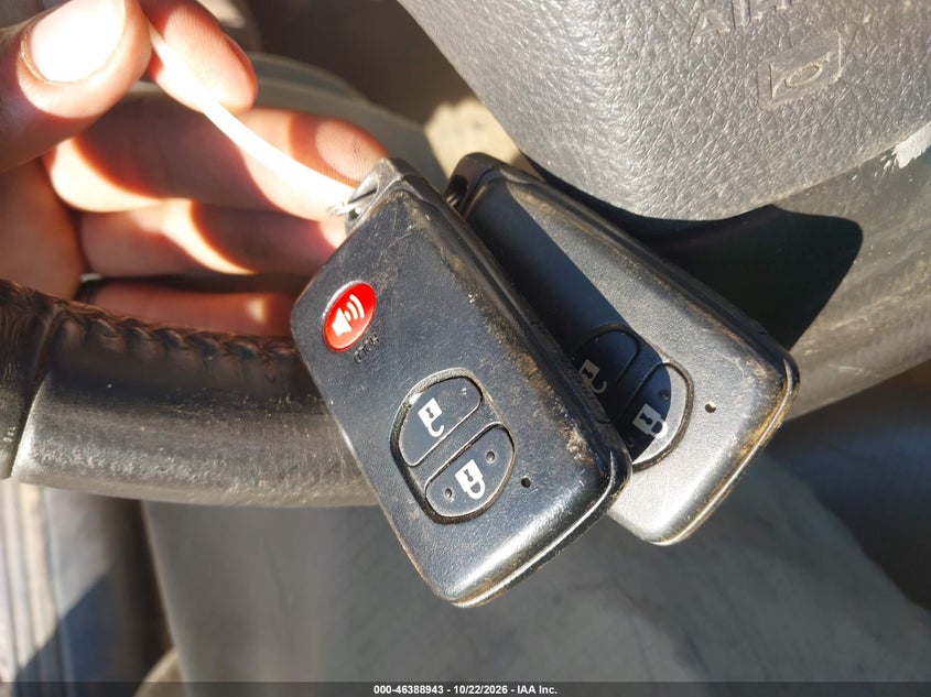 2009 TOYOTA RAV4 LIMITED V6 · Photo 11
