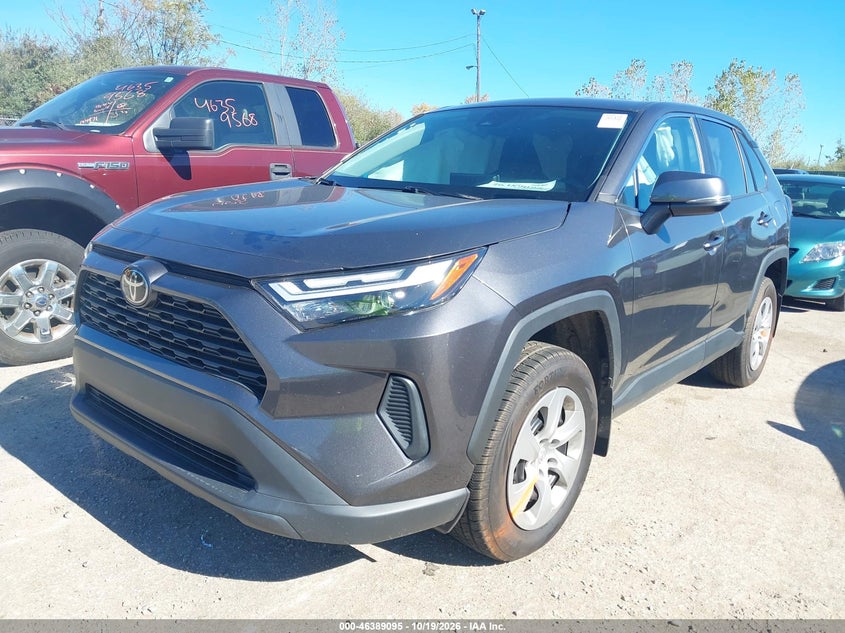 Vin: 2t3g1rfvxrc447173, lot: 46889453, toyota rav4 le 20242