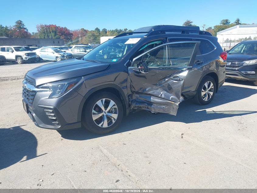 2025 Subaru Ascent Premium 7-Passenger, Левый бок, IAAI, VIN 4S4WMADD5S3444179 — фото 2