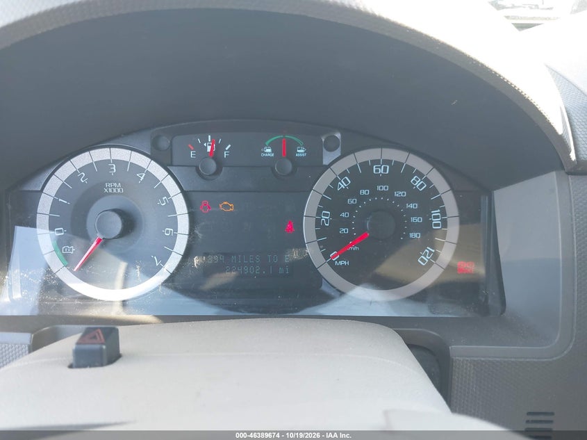2011 FORD ESCAPE HYBRID · Photo 7
