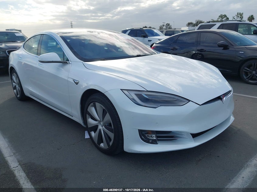 TESLA MODEL S