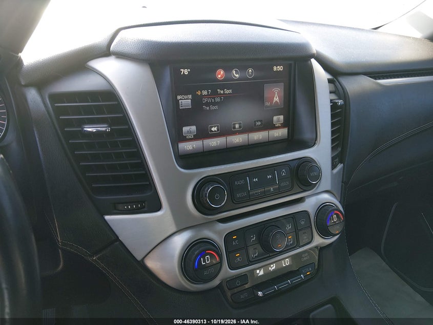 2015 GMC YUKON XL 1500 SLE · Photo 20