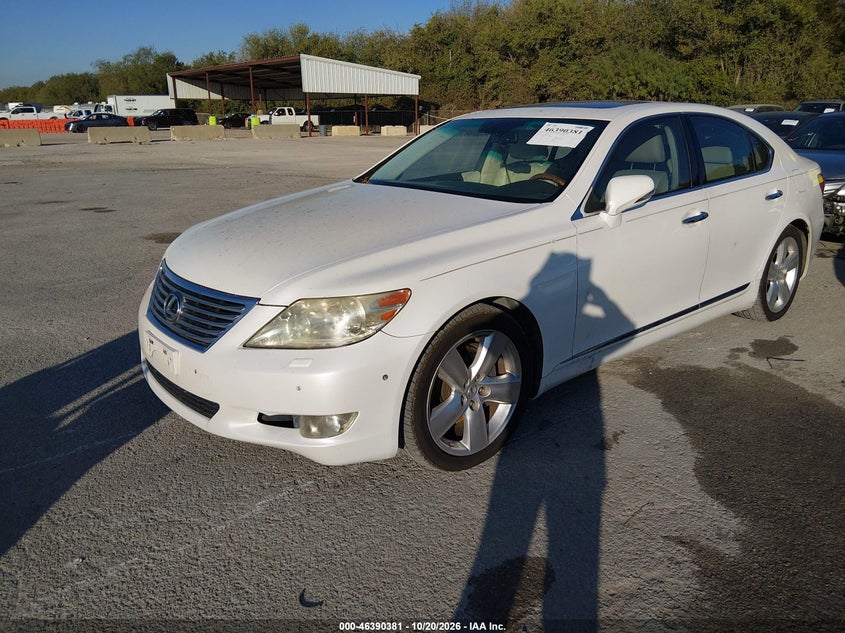 2011 LEXUS LS 460 · Фото 2