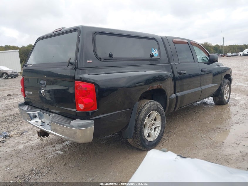 2005 DODGE DAKOTA SLT · Фото 4