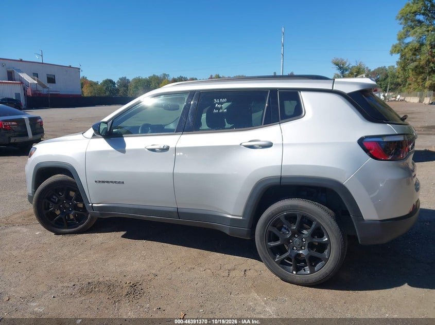2025 JEEP COMPASS LATITUDE 4X4 · Фото 14
