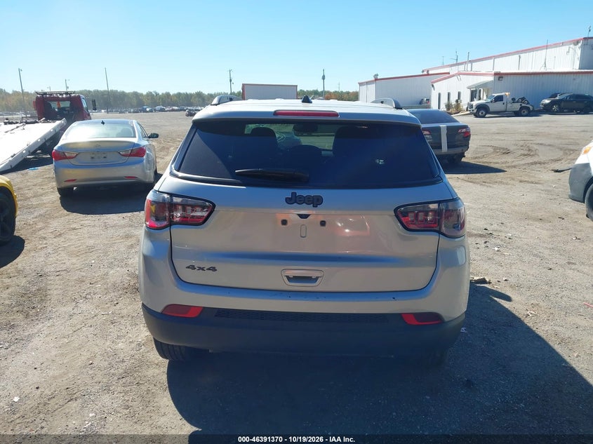 2025 JEEP COMPASS LATITUDE 4X4 · Фото 16