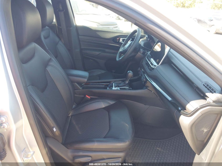 2025 JEEP COMPASS LATITUDE 4X4 · Фото 5