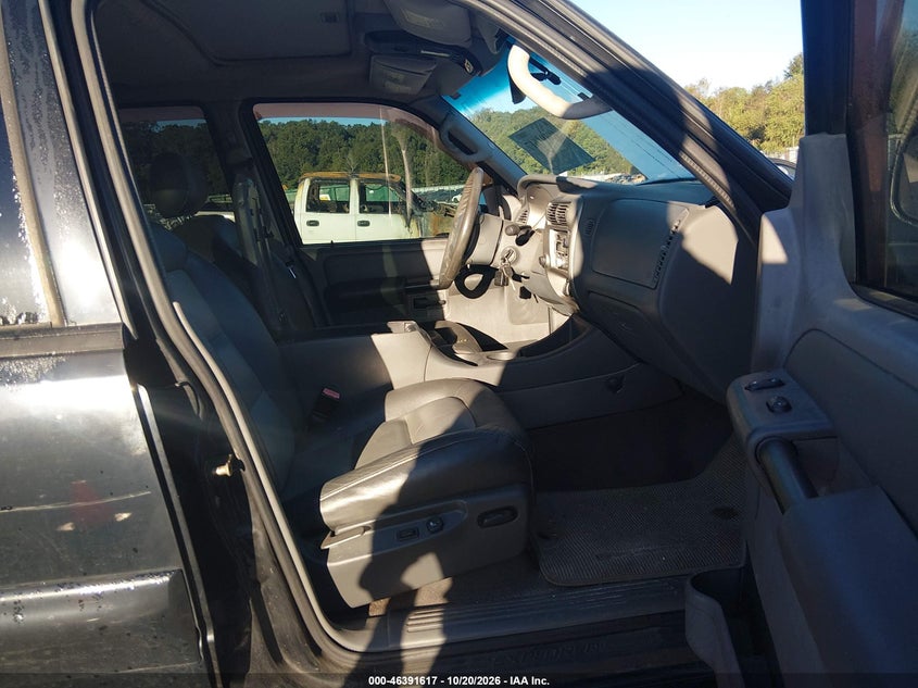 2005 FORD EXPLORER SPORT TRAC ADRENALIN/XLS/XLT · Фото 5